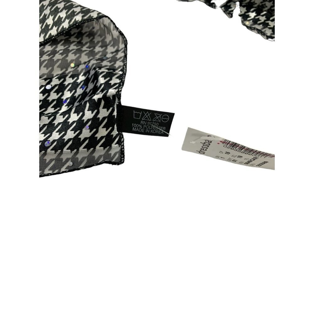 Dressbarn Women’s Shiny Black & White Scarf - Picture 4 of 6